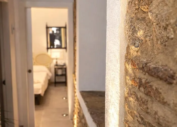 Apartment Carmen De Austria House